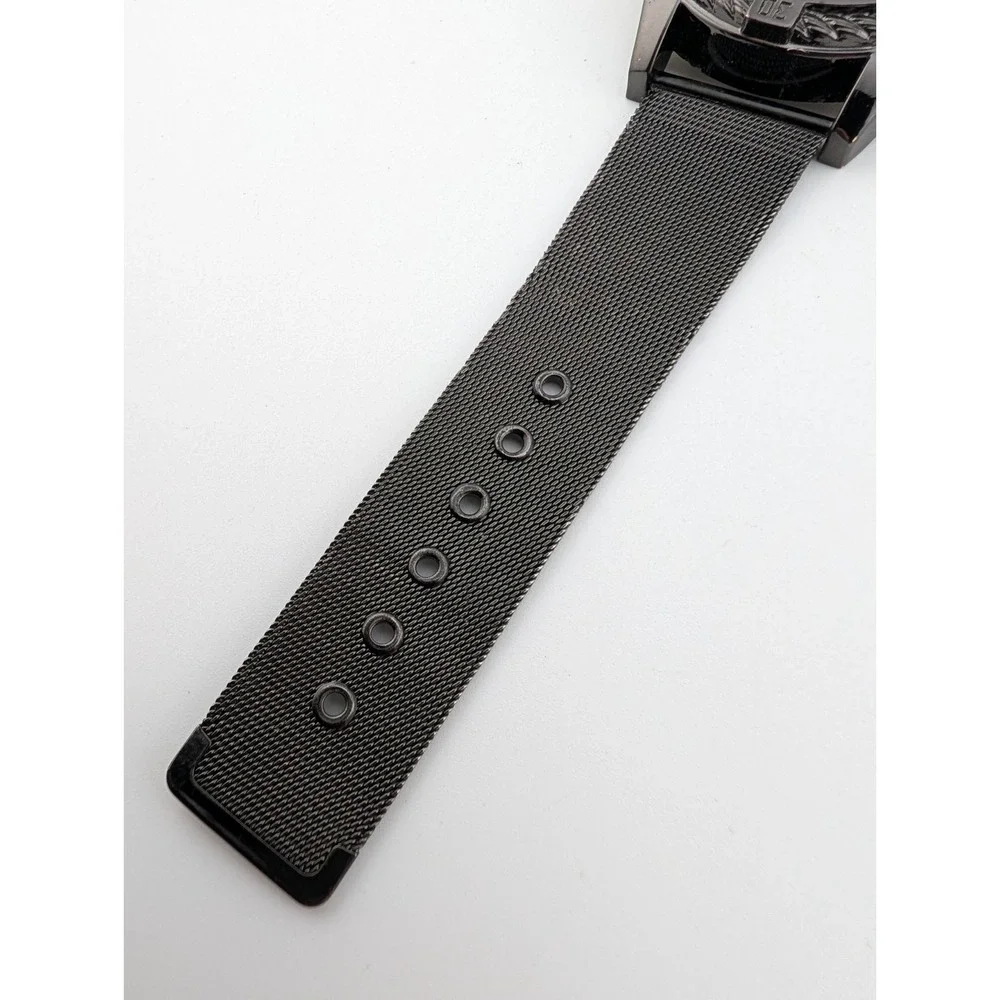 Men's‎ Quartz Watch 49mm Case Black Mesh Metal Band- New Battery